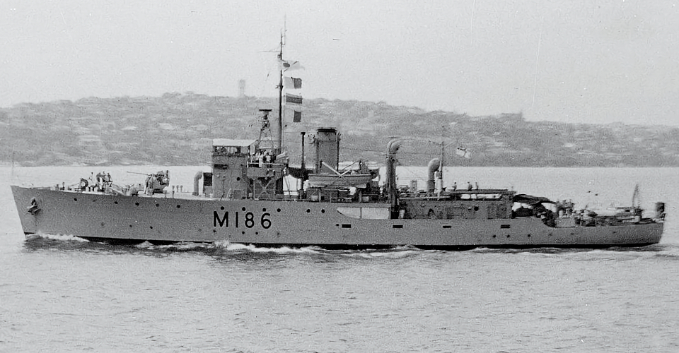 HMAS Cootamundra 1960