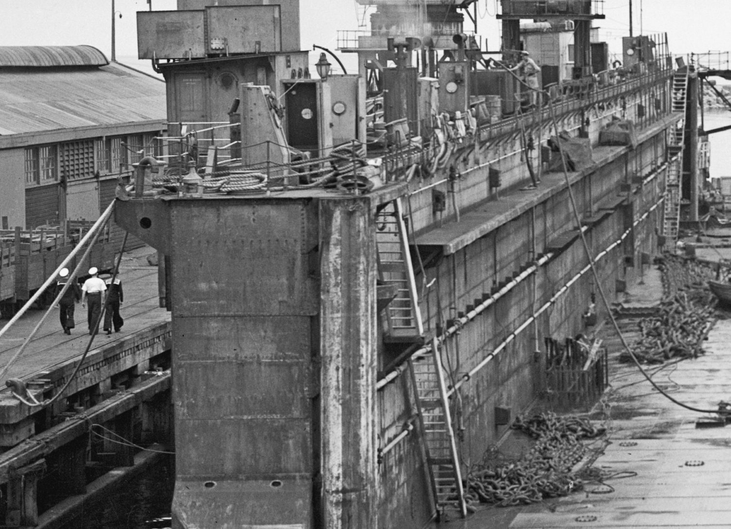 Admiralty Fleet Dock 17 (AFD 17) - Naval Historical Society of Australia