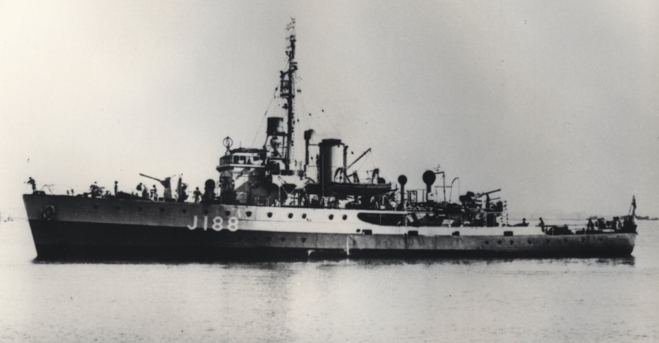 HMAS Gawler (1)