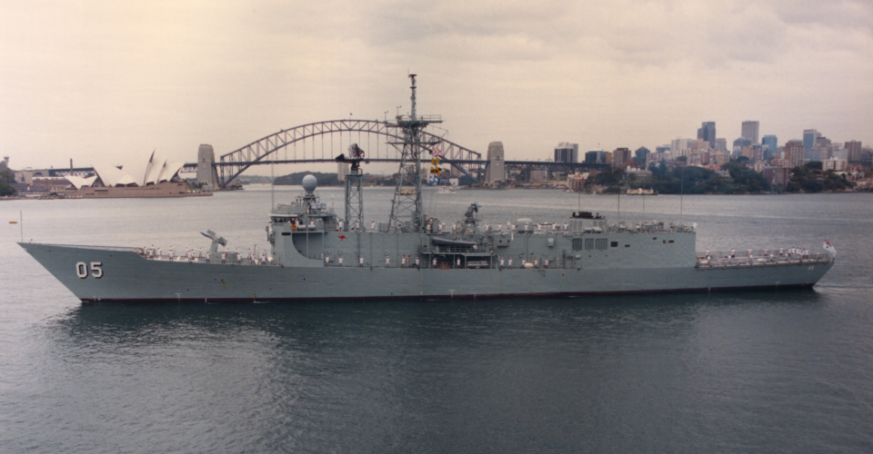 HMAS M)elbourne (3